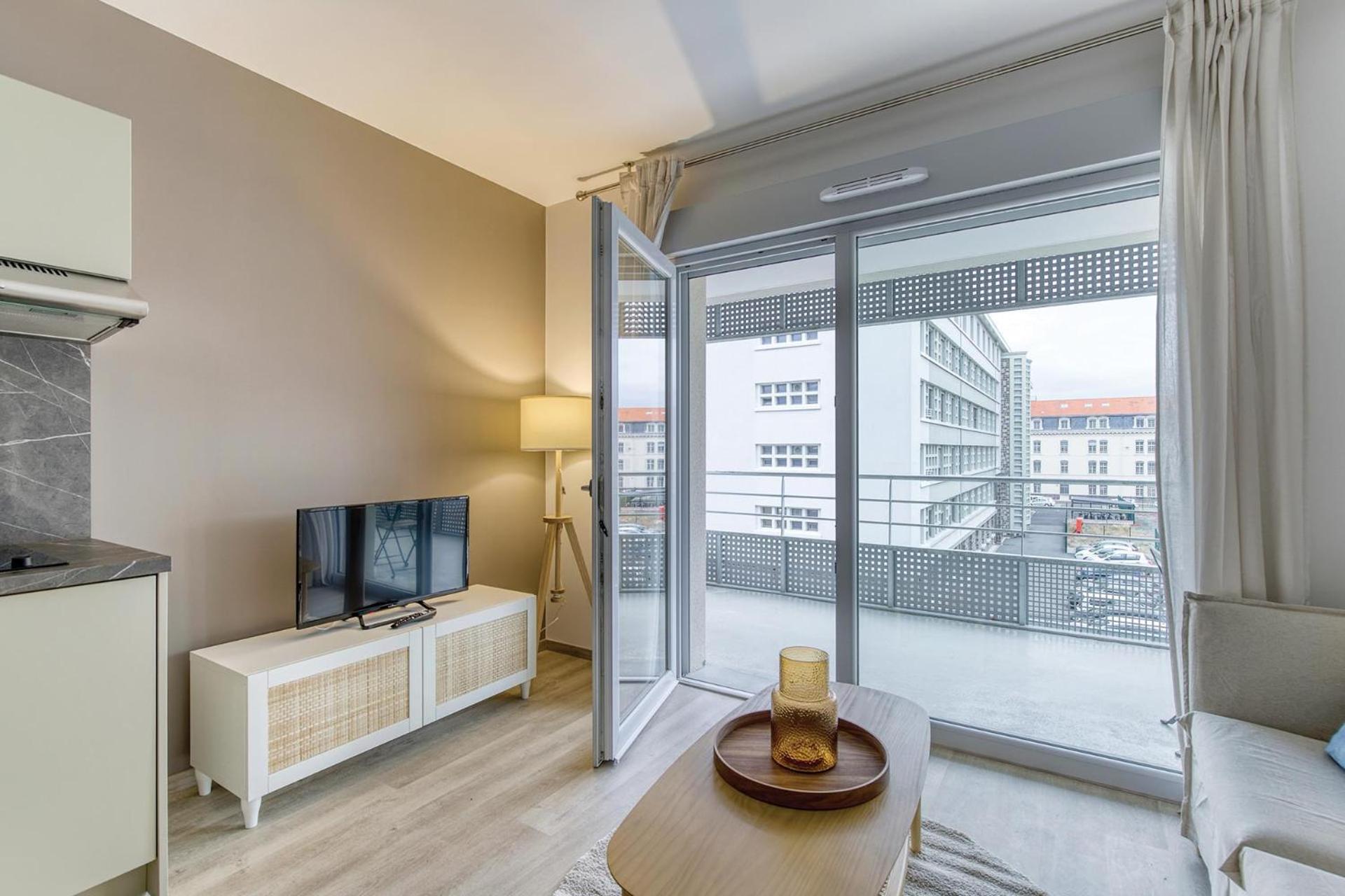 Ferienwohnung Ovelia Clermont-Ferrand - Le Puy Des Olivines Exterior foto